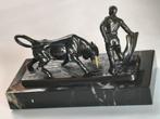 Tauromachie op marmeren voet, bronzen beeldje, Antiek en Kunst, Kunst | Beelden en Houtsnijwerken, Ophalen of Verzenden