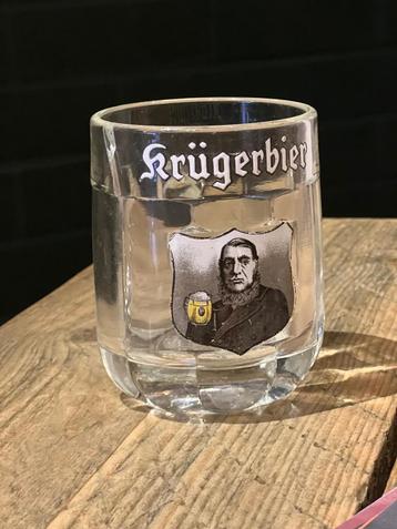 Kruger bierpot met schild beschikbaar voor biedingen