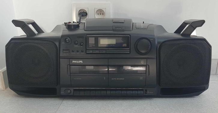 PHILIPS radio-cd-cassette, TV, Hi-fi & Vidéo, Radios, Utilisé, Radio, Avec lecteur de CD, Enlèvement