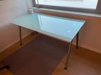 Bureau / tafel met glazen plateaublad, Huis en Inrichting, Ophalen, In hoogte verstelbaar, Zo goed als nieuw, Bureau