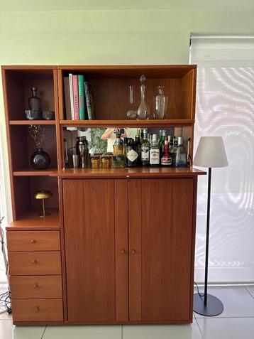 Barkast Hulsta, Huis en Inrichting, Kasten | Buffetkasten, Ophalen, Gebruikt, 100 tot 150 cm, Kersenhout