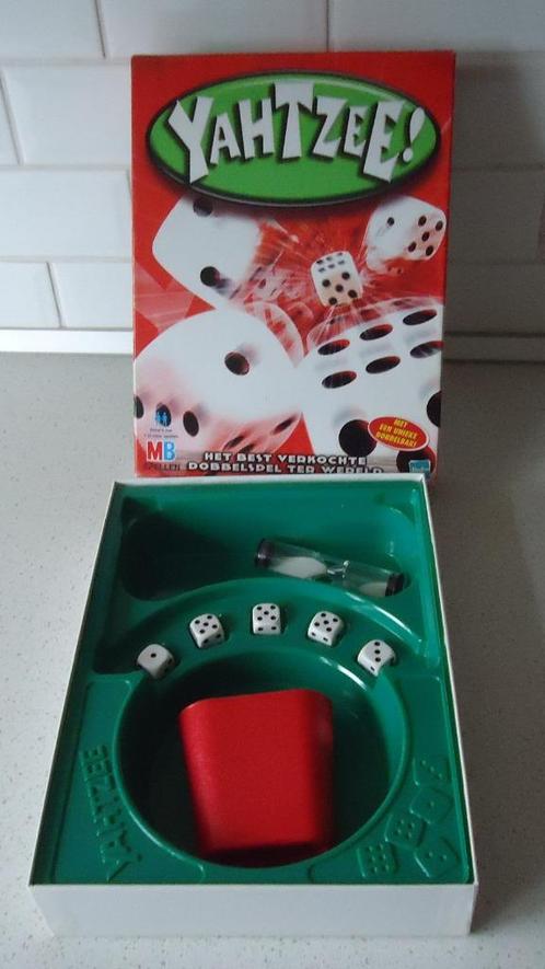 "Yathzee" van MB in Nieuwe staat !, Hobby en Vrije tijd, Gezelschapsspellen | Overige, Zo goed als nieuw, Een of twee spelers