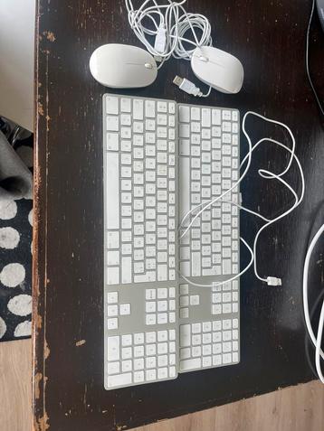 2x Apple Magic Keyboard (Azert) + 2x Apple Mouse, Informatique & Logiciels, Claviers, Enlèvement ou Envoi, Comme neuf