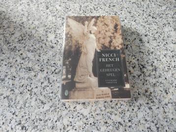 nr.246 - Het geheugenspel - Nicci French - thriller beschikbaar voor biedingen