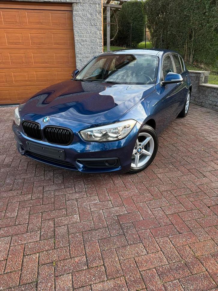 BMW 116d / 99.000km / 2019, Auto's, BMW, Particulier, 1 Reeks, Bluetooth, Diesel, Euro 6, Berline, 5 deurs, Handgeschakeld, Blauw