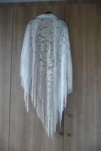 Witte stola/sjaal (k722), Kleding | Dames, Mutsen, Sjaals en Handschoenen, Ophalen of Verzenden, Zo goed als nieuw, Sjaal