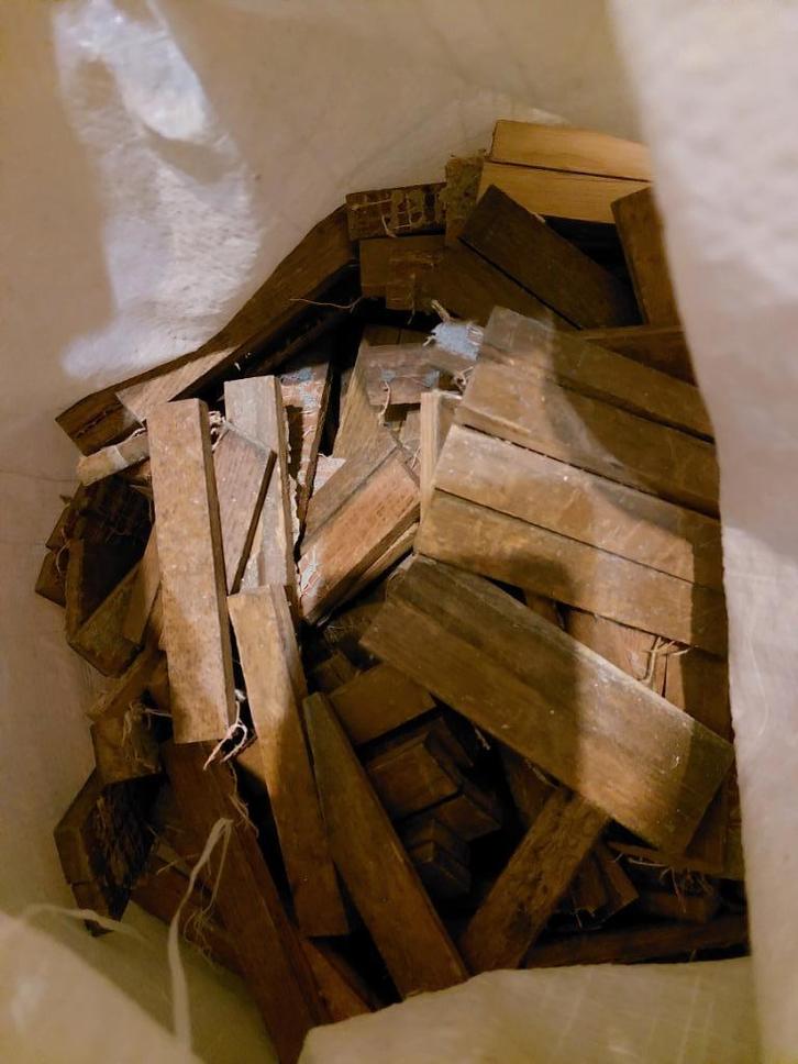 Parquet, Bricolage & Construction, Planches & Dalles, Utilisé, Parquet, Bois, Moins de 50 cm, Moins de 10 cm, Moins de 5 m², Enlèvement