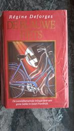 Boek de blauwe fiets, Boeken, Ophalen, Zo goed als nieuw, Régine Deforges