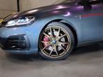 Volkswagen Golf 7.5 GTI Performance panodak dynaudio cam, Auto's, Volkswagen, Automaat, Parkeersensor, Euro 6, Alcantara