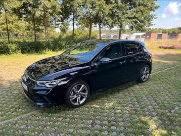 VW Golf 1.5 R-Line / 2023 / nieuwstaat beschikbaar voor biedingen