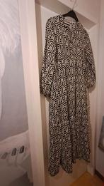 Très longue robe pour personne 1m70 au moins la robe touche, Kleding | Dames, Jumpsuits