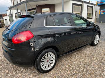 Fiat bravo 1.6 diezel nieuwe auto km 125000 km