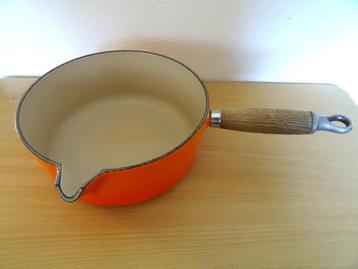 Le Creuset sauspan steelpan 20. Geëmailleerd gietijzer beschikbaar voor biedingen