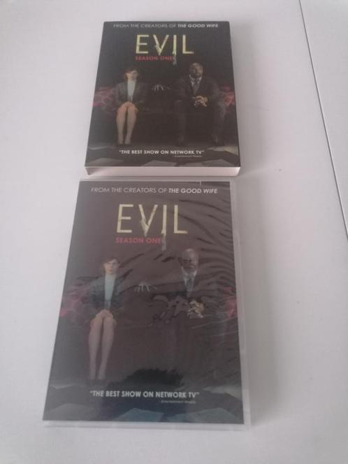 Evil Seizoen 1, Cd's en Dvd's, Dvd's | Tv en Series, Zo goed als nieuw, Thriller, Boxset, Vanaf 16 jaar, Ophalen of Verzenden