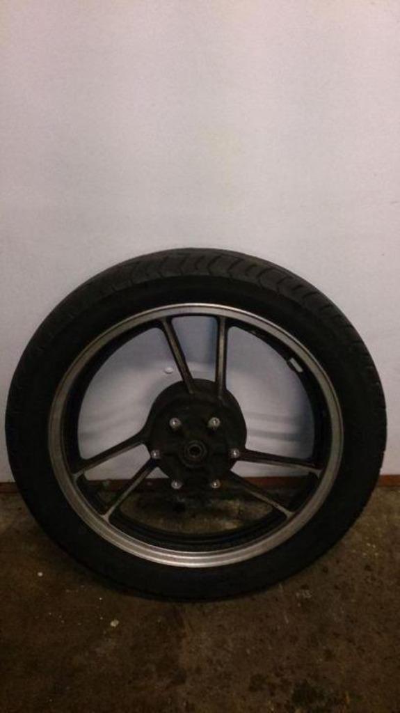 Suzuki GSX550 achterwiel GSX 550 ES EF achtervelg wiel velg, Motoren, Onderdelen | Suzuki, Gebruikt, Ophalen of Verzenden