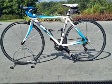 Dames ridley fiets beschikbaar voor biedingen