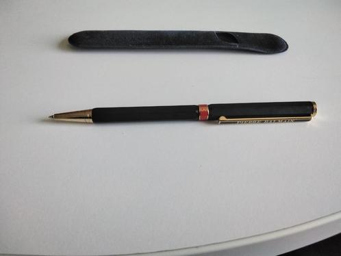 Vintage balpen met blauwe inkt - Pierre BALMAIN, Verzamelen, Pennenverzamelingen, Nieuw, Balpen, Overige merken, Met doosje, Ophalen of Verzenden