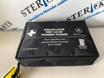 Kit premiers soins d'un Mercedes C-Klasse, Enlèvement ou Envoi, 3 mois de garantie, Utilisé, Mercedes-Benz