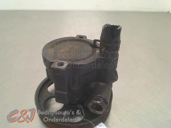 Stuurbekrachtiging Pomp van een Opel Vivaro, Auto-onderdelen, Besturing, Opel, Gebruikt, 3 maanden garantie, Ophalen of Verzenden