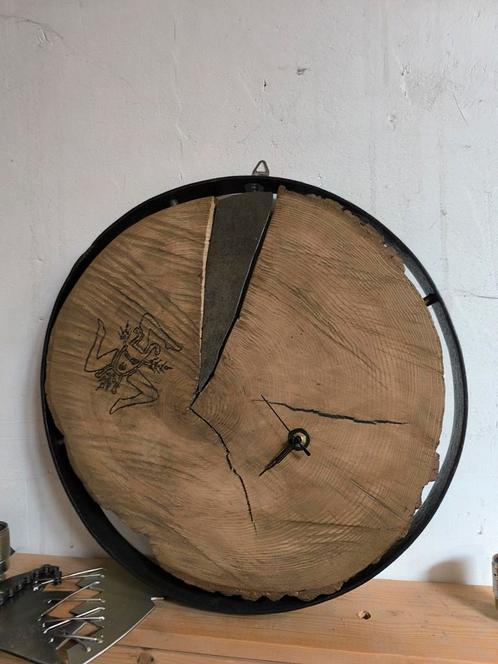 A vendre : Horloges "Créations uniques!!!!!", Huis en Inrichting, Woonaccessoires | Klokken, Nieuw, Ophalen of Verzenden