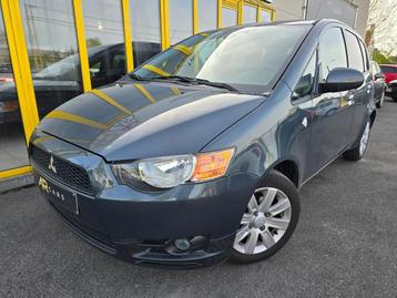 Mitsubishi colt/1.3 benz./2011/73000km/5deurs/airco