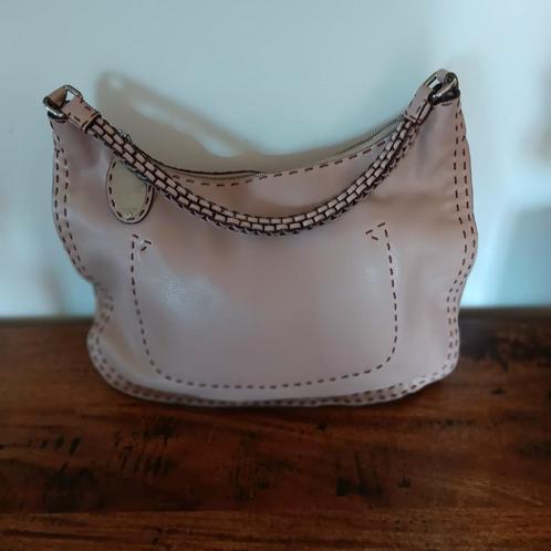 Originele Fendi Selleria handtas-handgemaakt in Italië, Handtassen en Accessoires, Tassen | Damestassen, Zo goed als nieuw, Handtas