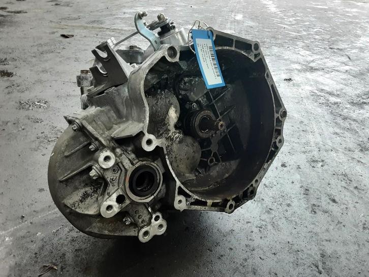 VERSNELLINGSBAK Opel Astra K (01-2015/12-2022) (M32MZ4), Auto-onderdelen, Transmissie en Toebehoren, Opel, Gebruikt