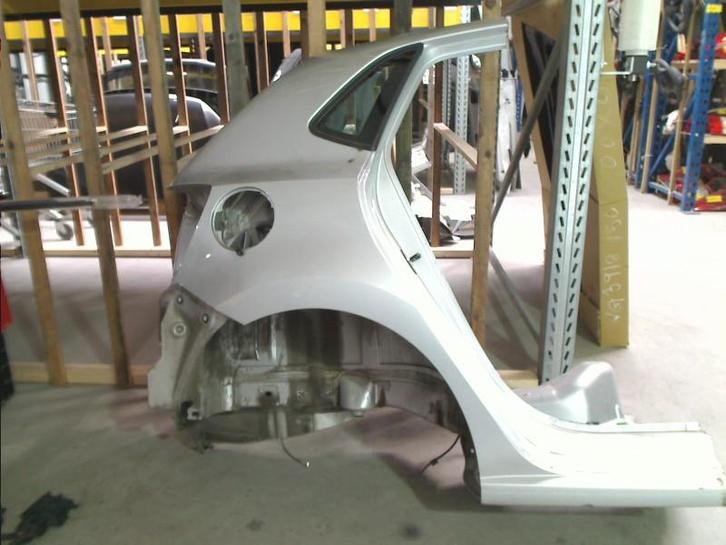 SPATBORD RECHTS ACHTER Volkswagen Polo V (6R), Auto-onderdelen, Carrosserie, Spatbord, Volkswagen, Achter, Rechts, Gebruikt