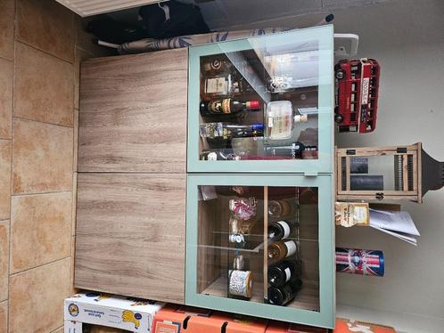 Meuble bar, Huis en Inrichting, Kasten | Vitrinekasten, Gebruikt, 100 tot 150 cm, 100 tot 150 cm, 25 tot 50 cm, Met deur(en), Met plank(en)