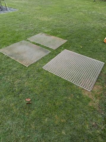 Inox rooster, luifel,Vloerroosters  beschikbaar voor biedingen