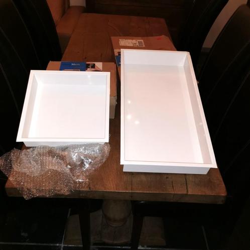 2 nieuwe witte plieger inbouwnissen badkamer 30x30  + 30x60, Doe-het-zelf en Bouw, Tegels, Nieuw, Wandtegels, Overige materialen
