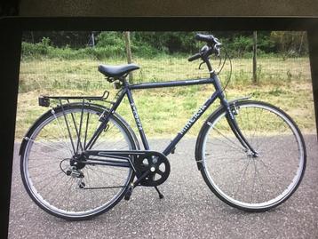Herenfiets beschikbaar voor biedingen