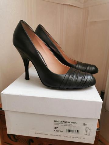 Dolce&gabbana maat 37 beschikbaar voor biedingen