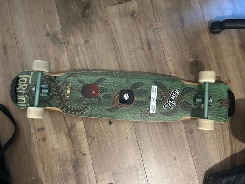 Timber longboards with blood orange wheels and paris trucks, Sports & Fitness, Skateboard, Comme neuf, Waveboard, Longboard, Enlèvement