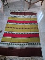 Vintage Zweeds tapijt tafelkleed, Antiek en Kunst, Ophalen