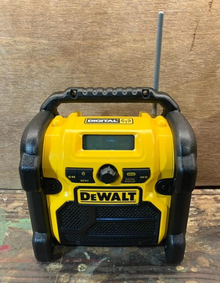 Dewalt radio -- DCR020, Audio, Tv en Foto, Radio's, Zo goed als nieuw, Radio, Ophalen