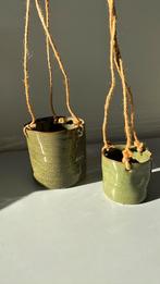 2 nouveaux pots de fleurs suspendus en céramique, Enlèvement