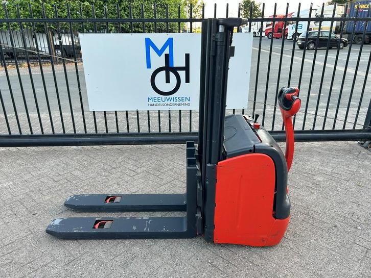 Linde L14 elektrische stapelaar 250CM hefhoogte 1400KG, Zakelijke goederen, Overige Zakelijke goederen, Ophalen