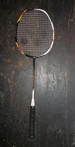 Badminton racket yonex goede besparing, Sport en Fitness, Racket(s), Zo goed als nieuw, Ophalen