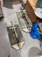 Tegelsnijder, Ophalen, Zo goed als nieuw