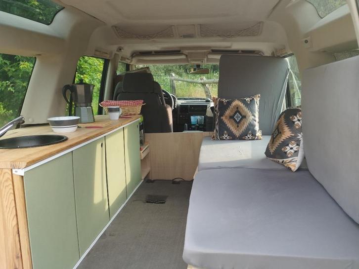 Met Land Rover uitgeruste camper combi 4x4, Auto's, Land Rover, Particulier, 4x4, Automaat, Ophalen