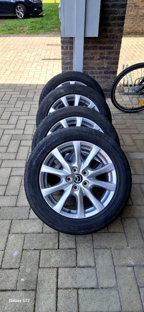 225 55 17", Auto-onderdelen, Banden en Velgen, Banden en Velgen, Zomerbanden, 17 inch, 225 mm, Personenwagen, Gebruikt, Ophalen