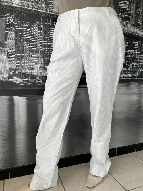 witte broek zomer Bruphils - Size 44, Kleding | Dames, Broeken en Pantalons, Zo goed als nieuw, Maat 42/44 (L), Wit, Lang, Verzenden