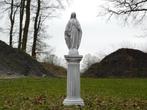 Beeld Maria op Sokkel - 132 cm - Steen, Tuin en Terras, Ophalen of Verzenden, Steen, Mensenbeeld
