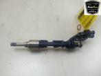 INJECTEUR Volvo V40 (MV) (01-2012/08-2019), Utilisé, Volvo