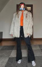 Manteau en fourrure de renard argenté