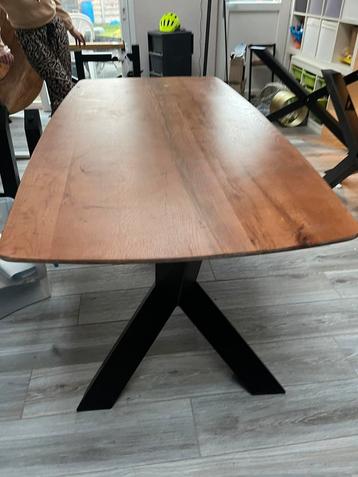 table de salle à manger, Enlèvement