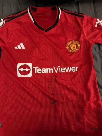 Gesigneerd shirt Ibrahimovic  beschikbaar voor biedingen