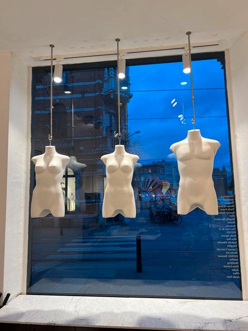 Hangpoppen / mannequins, Huis en Inrichting, Stoffering | Gordijnen en Lamellen, Gebruikt, Ophalen