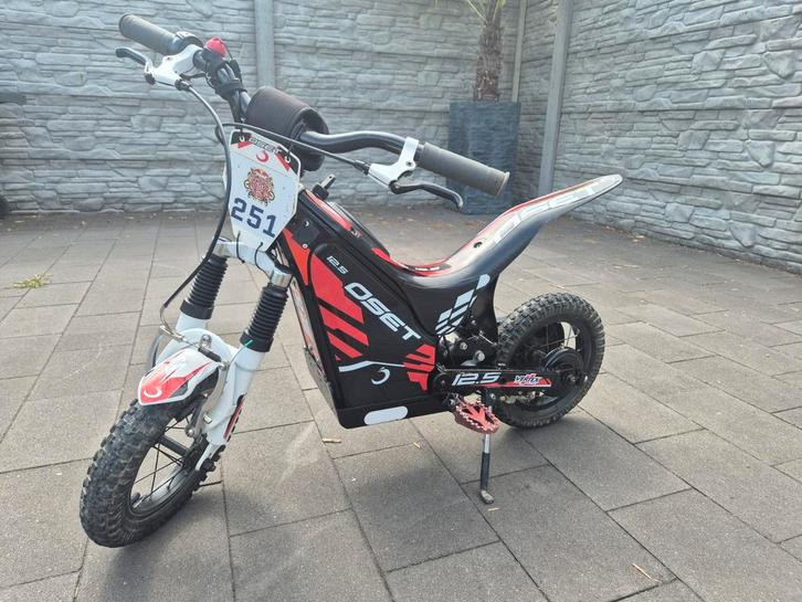 Mooie osset in prachtige staat, Motoren, Quads en Trikes, Ophalen